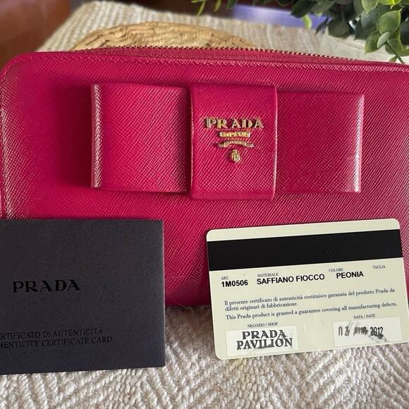 Prada Saffiano leather zip around wallet with bow in Peony Pink - Picture 10 of 12
